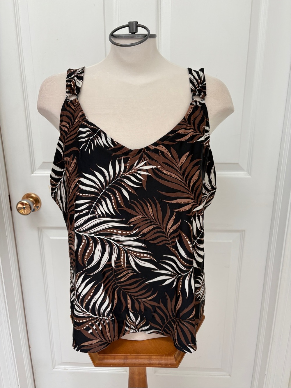Penningtons Black, Brown & White Tropical Leaf Swim Camisole